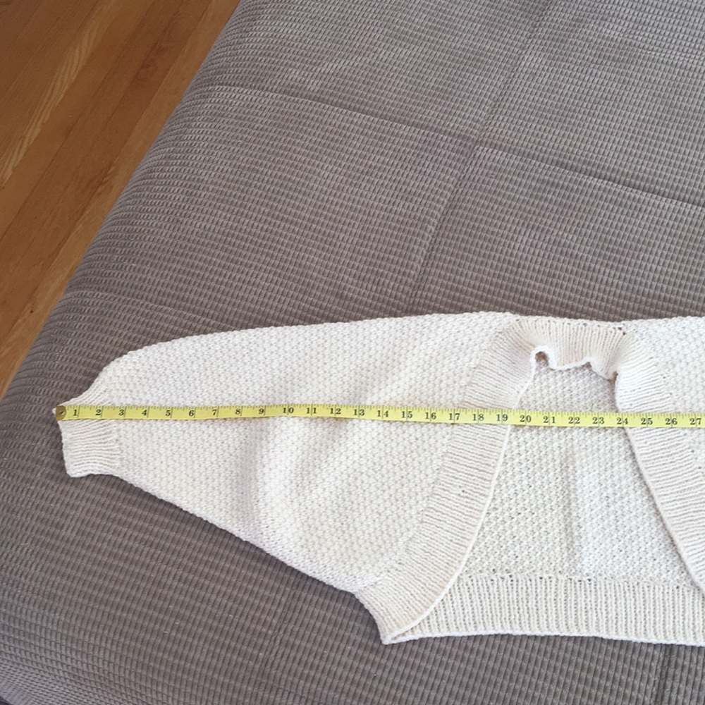 Vintage handmade knitted ivory bolero jacket